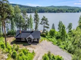Holiday Home Hanhenpesä by Interhome