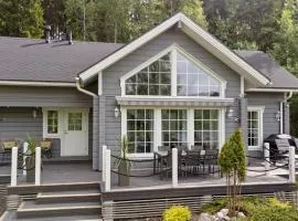 Holiday Home Aurinkoranta by Interhome