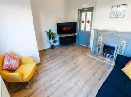 Cosy & Stylish Home in St Helens