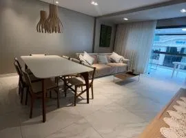 Apartamento em Itapema, Na quadra do Mar