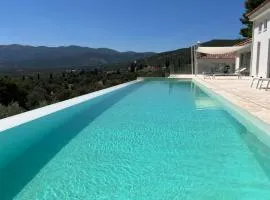 Pasparo Estate