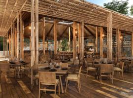 Vignette Collection Dinso Resort & Villas Ko Chang by IHG, hotel in Ko Chang