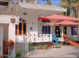 Sreemoyee Homestay, מלון בHatikhuli