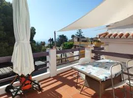 Studio au calme avec vue sur mer