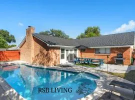 Amazing 4BR 2Bath Home with Pool & Game-Movie Room