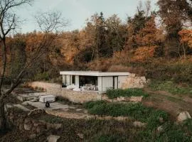 Homestorys Nature Resort - Lakeview Pavilion