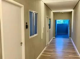 #108 Suíte Basalto Acolhedor c/vaga • Centro