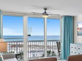 2 Bedroom Newly Remodeled Beachfront Condo, Destin