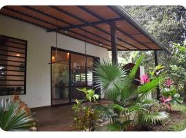 Casa de Campo Riverside, Hotel in Puerto Quito