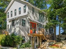 Sunset Cottage Relax on Lake Michigan 3BR, 3BA，米爾斯的飯店