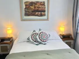 Hostal Like Home