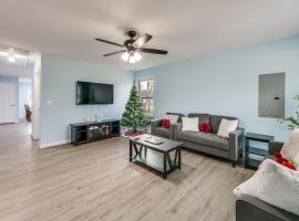 Under 1 Mi to GSW Campus! Cozy Home in Americus, hotel em Americus