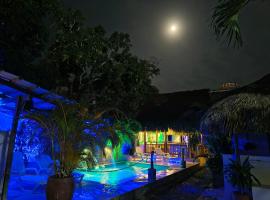 El Leon Feliz Palomino, hotel con alberca en Palomino