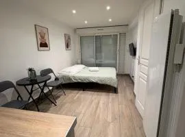 À deux pas de la gare -Studio