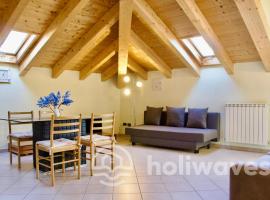 Appartamento Ad Navalia，瓦拉澤的飯店