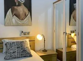 Appartement Chambre-salon Moderne et Equipé