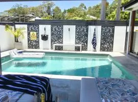 Ellie's Holiday Escape - Pool, Romantic, Fireplace