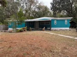 Prime Crystal River location!