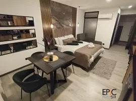 Epic Suite 511 Deluxe Airport