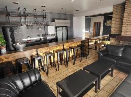 Hani's Partyhaus, Hotel in Verl