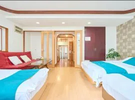 ColorBee Shinjuku Yotsuya Big House