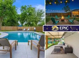 Pool 5 Star Large Deer Park home Super Host