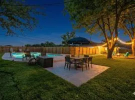 Pool 5 Star Large Deer Park home Super Host
