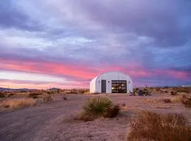 Desert Sky - Modern Oasis on 5 Acres in Marfa