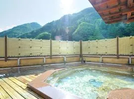 博佔泰伊克同布伊酒店