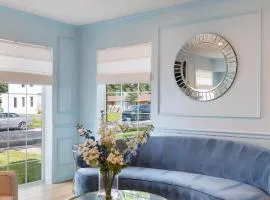 Resort-Style 3BR Ensuites, Pool & Spa, Gated