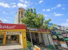 Phúc Lộc Thọ Hotel