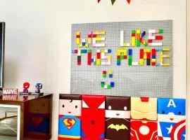 Legoland-Joyful Hero 3BR-10-12pax Near Ecobotanic Nice Pool city view