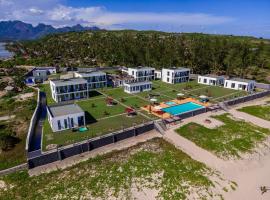Vahinn Resort, hotel ve Fort Dauphin