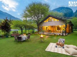 StayVista at Maryam Cottage - Pet-friendly Villa with Alfresco Dining, BBQ, Bonfire, hotel a Pahalgām