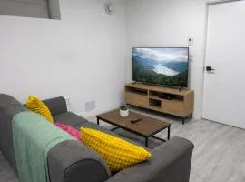 Comfort 2 BR Vancouver!
