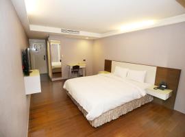 Tai Shinu Hotel, hotel en Douliu