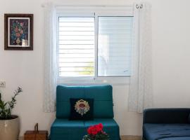 Kibbutz Home- Yifat, hotel em Yif‘at