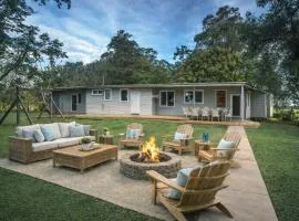 Wave & Willow Retreat- Sleeps 16 & 5 mins to beach