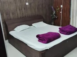 Mahakumbh Stays SR APARTMENTS