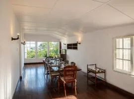 amã Stays & Trails - Pollibetta Bungalow, Coorg