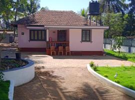 Harsha Nandan guest house, Hotel in Bantvāl