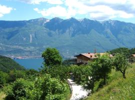 Agriturismo La Zangola, holiday rental in Tremosine Sul Garda