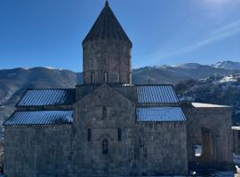 AlexMila, hotel en Tatʼev