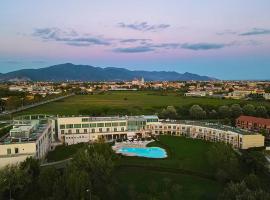 Hotel Pisa Tower Plaza, hotel em Pisa