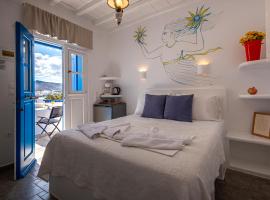 Heliotropio Studios & Apartments, hotel rom&acirc;ntico em Pollonia