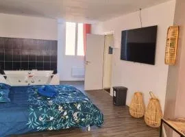 Suite Beige #2#- Vue & jacuzzi privé-self check-in