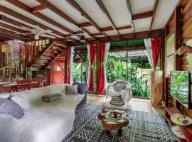 Private Caribbean Villa, Hot Jacuzzi Pool