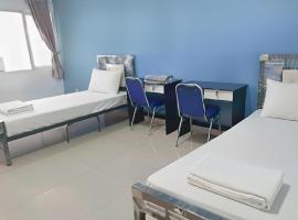 Homestay Budiarto Hotel & Guest House, hotel en Legok