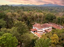 amã Stays & Trails - Taneerhulla Bungalow, Coorg