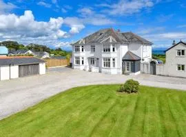 5 Bed in Pwllheli oc-1coedy